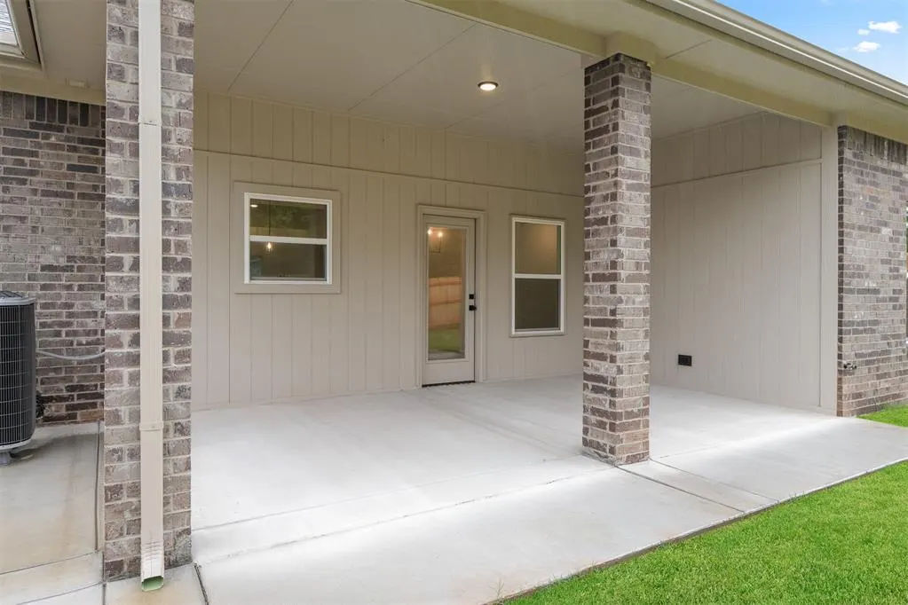 Photo 33 — 8809 Spruce Street, Edmond, OK 73003
