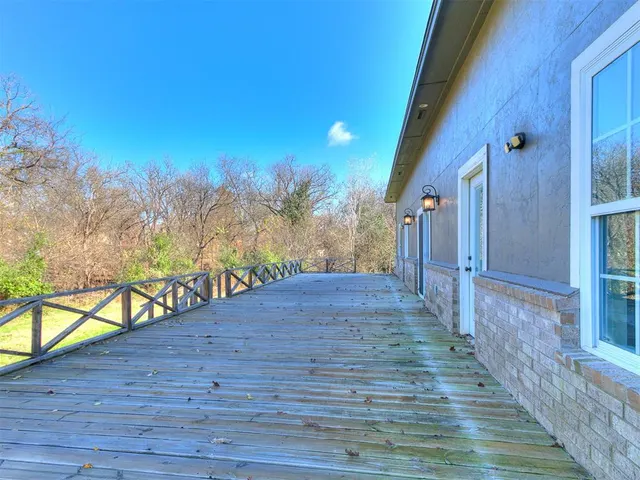 Photo 6 — 3875 E Waterloo Road, Edmond, OK 73034