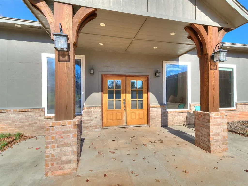 Photo 7 — 3875 E Waterloo Road, Edmond, OK 73034