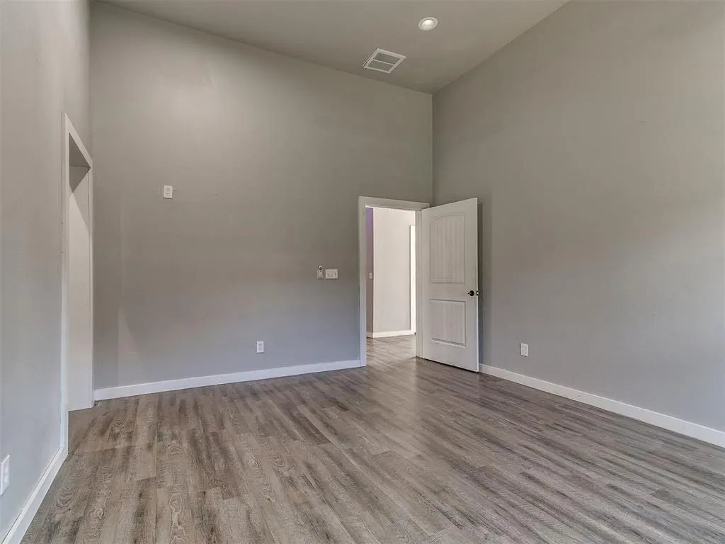 Photo 17 — 3875 E Waterloo Road, Edmond, OK 73034