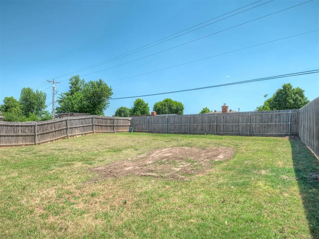 Photo 42 — 1708 Lanesboro Drive, The Village, OK 73120