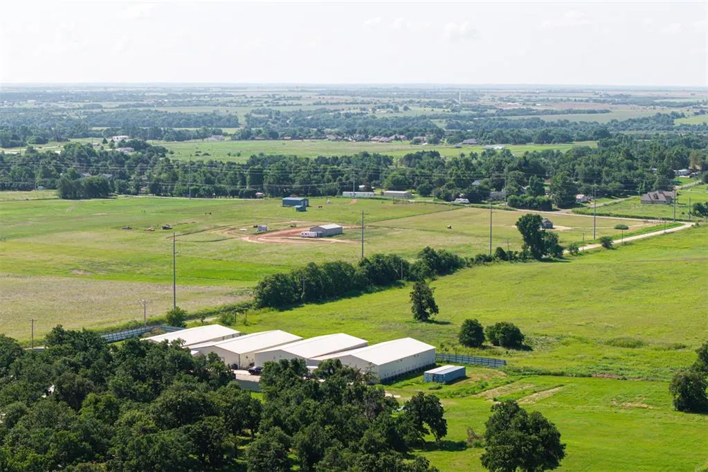 Photo 42 — 2751 N Meridian Avenue, Crescent, OK 73028