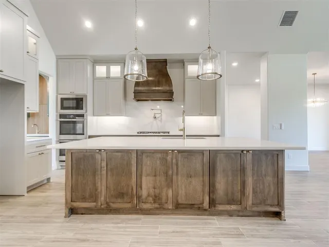 Photo 6 — 948 Dorsi Circle, Newcastle, OK 73065