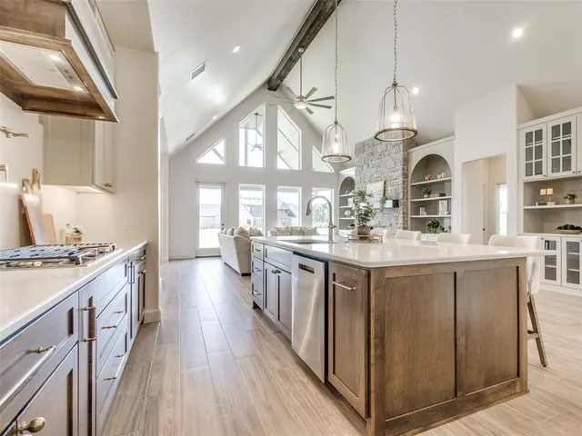 Photo 8 — 948 Dorsi Circle, Newcastle, OK 73065