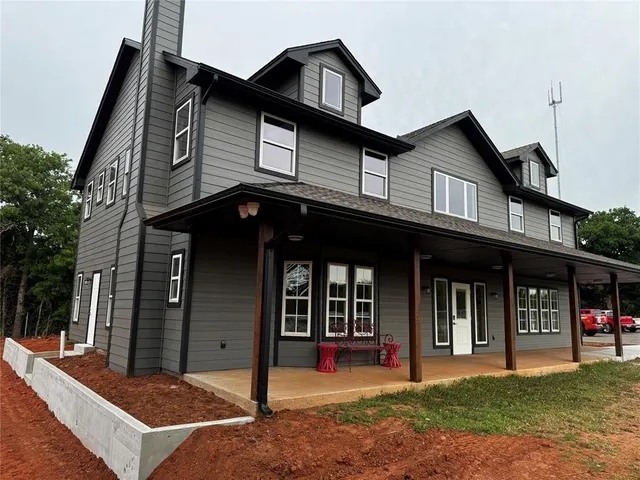 Photo 3 — 8121 N Eastern Avenue, Oklahoma City, OK 73131