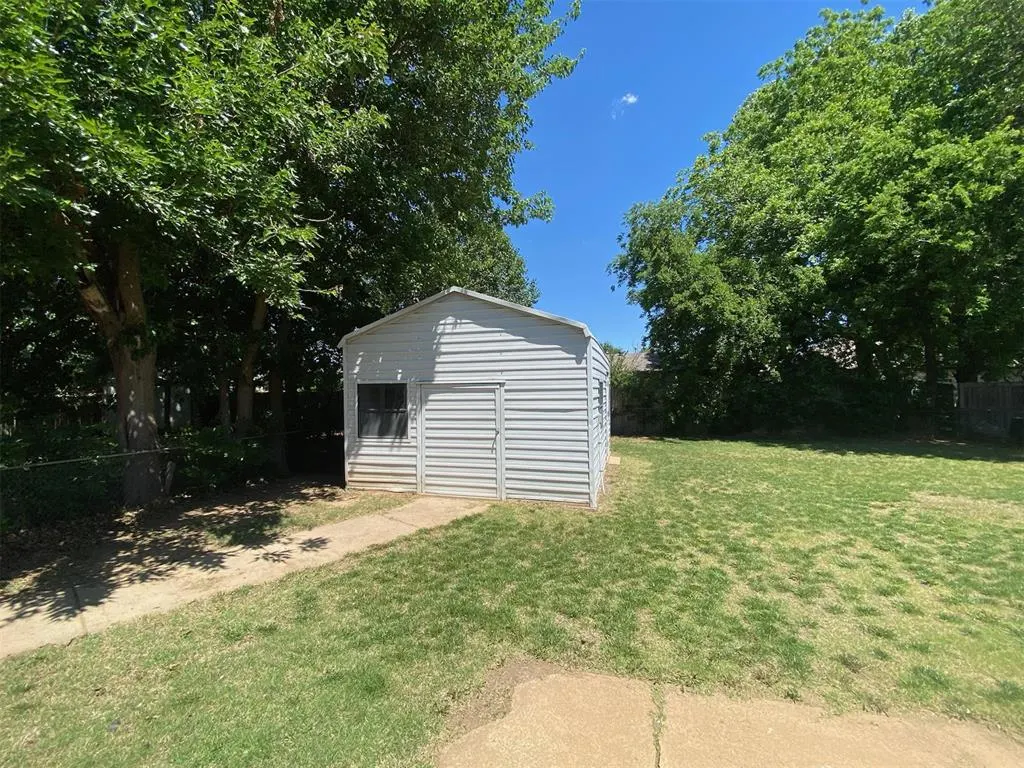 Photo 20 — 1057 NW 7th Street, Moore, OK 73160