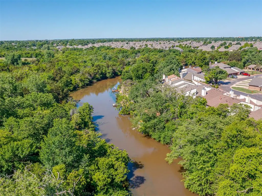 Photo 46 — 4702 Hemlock Circle, Oklahoma City, OK 73162