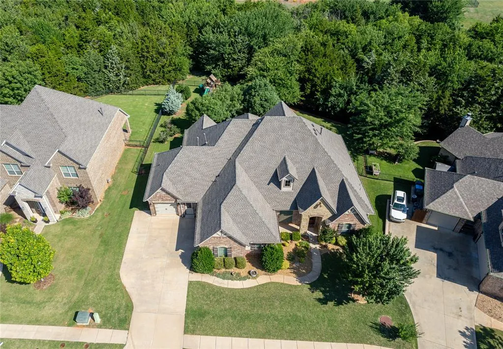 Photo 38 — 1425 Pembroke Drive, Edmond, OK 73003