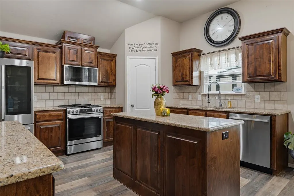 Photo 13 — 2420 SW 139th Street, Oklahoma City, OK 73170