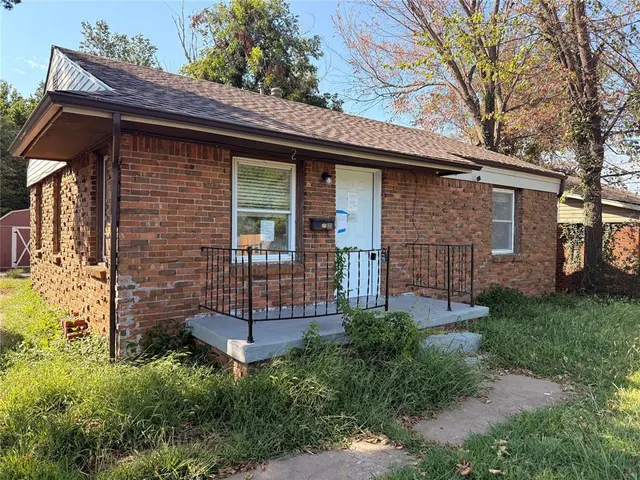 Front exterior — 112 W Myrtle Drive, Oklahoma City, OK 73110