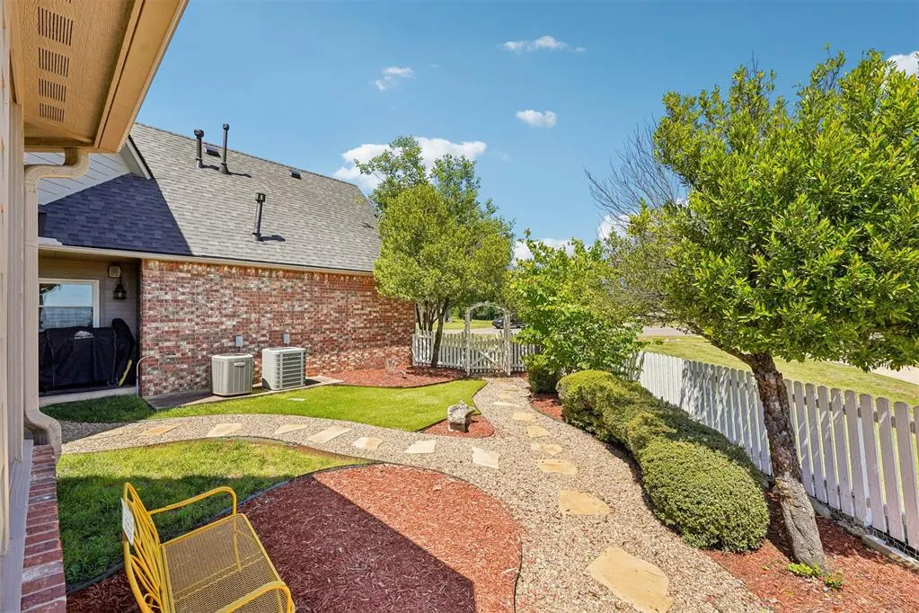 Photo 40 — 1806 N 4th Avenue, Purcell, OK 73080