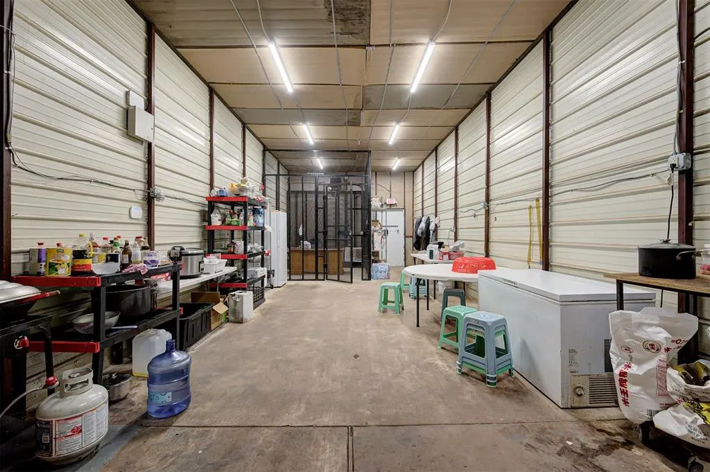 Photo 19 — 2751 N Meridian Avenue, Crescent, OK 73028