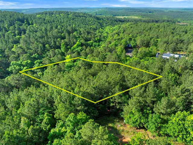 Photo 3 — 44 Watsons Way, Broken Bow, OK 74728