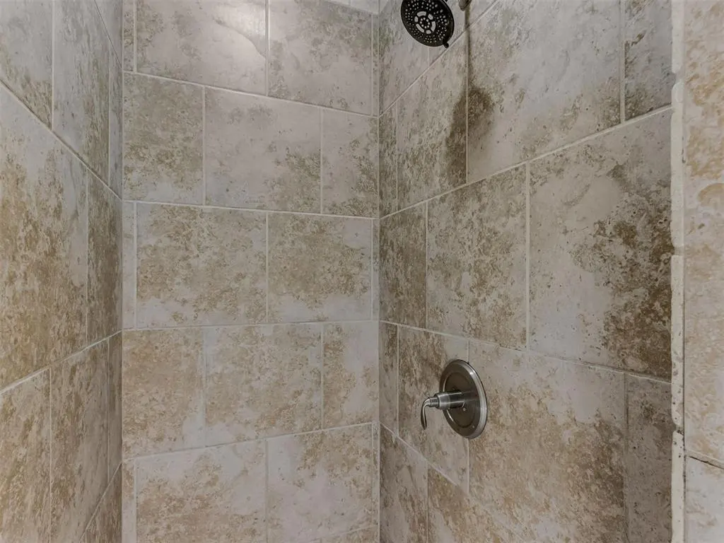 Photo 21 — 8216 NW 160th Terrace, Edmond, OK 73013