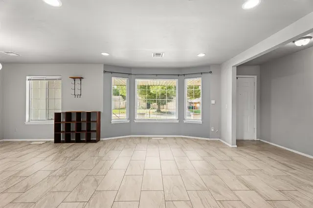Photo 6 — 2508 NW 119th Street, Oklahoma City, OK 73120