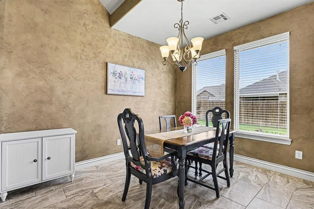 Photo 13 — 2309 E Thomas Terrace, Mustang, OK 73064