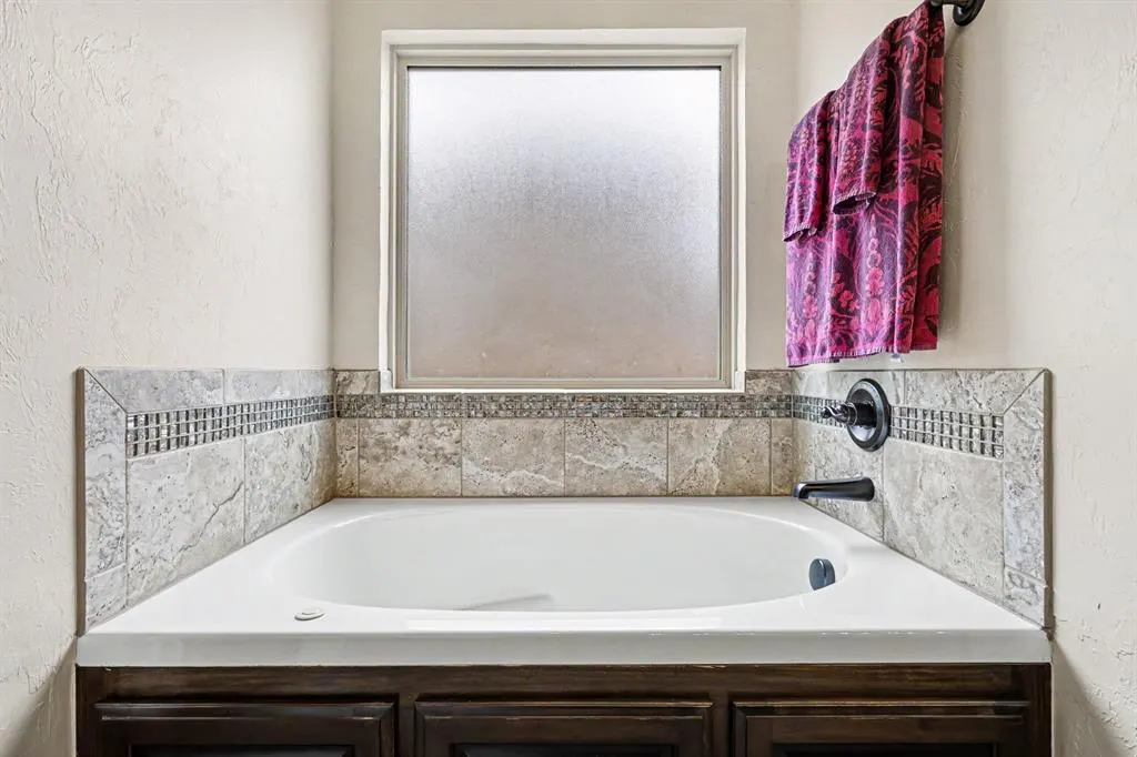 Photo 20 — 2309 E Thomas Terrace, Mustang, OK 73064