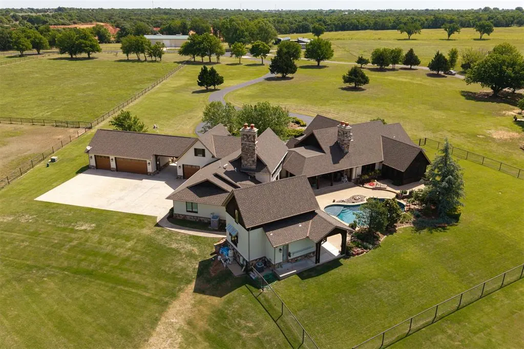 Photo 4 — 3150 W Waterloo Road, Edmond, OK 73025