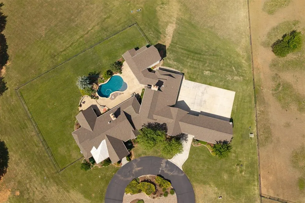 Photo 5 — 3150 W Waterloo Road, Edmond, OK 73025