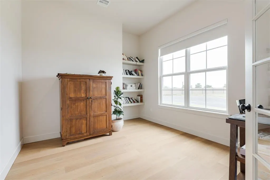 Photo 6 — 10705 NW 26th Court, Yukon, OK 73099