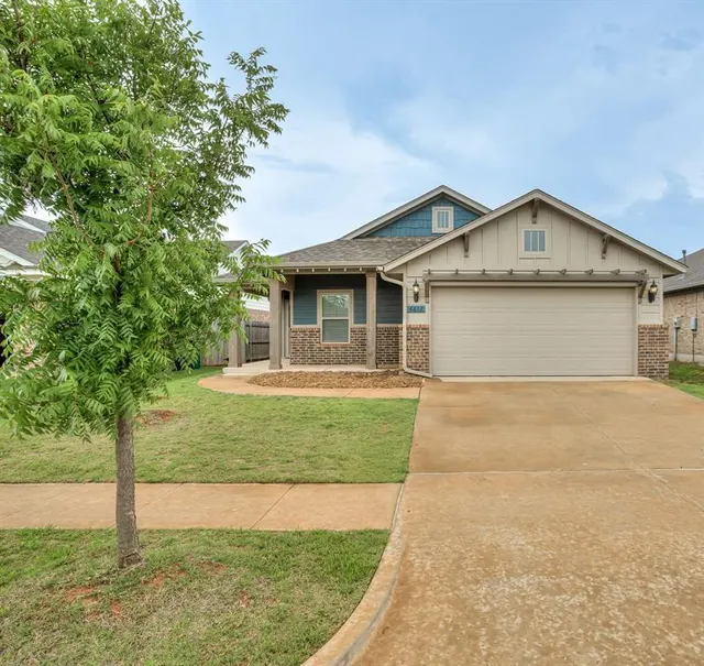 Photo 2 — 6612 NW 154th Street, Edmond, OK 73013