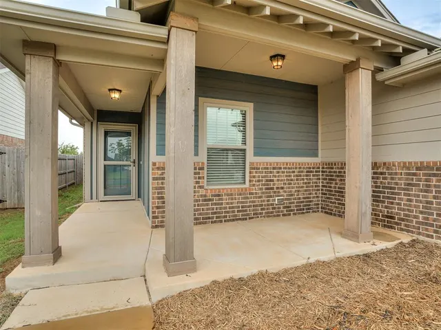 Photo 4 — 6612 NW 154th Street, Edmond, OK 73013