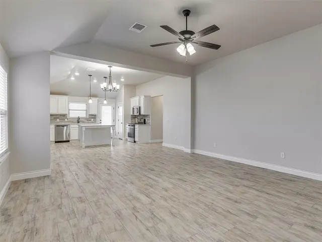 Photo 7 — 6612 NW 154th Street, Edmond, OK 73013