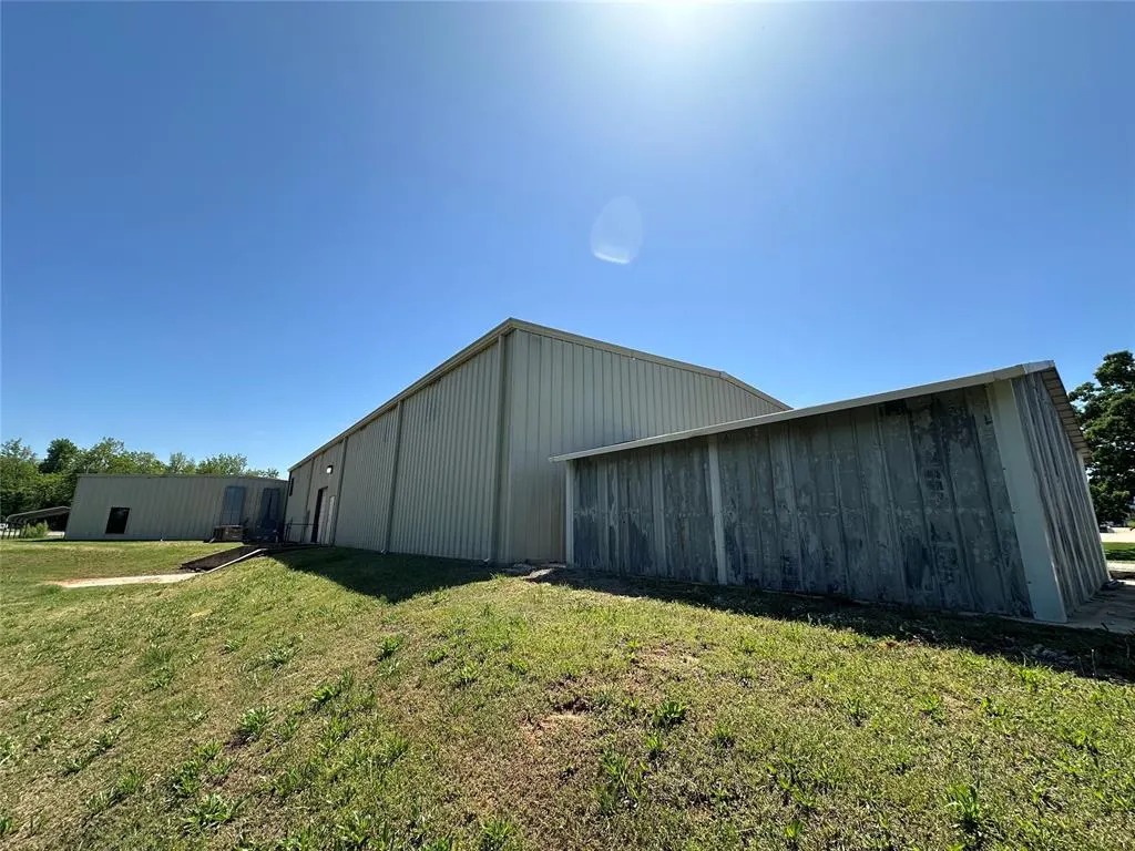 Photo 24 — 16557 NE 23rd Street, Choctaw, OK 73020