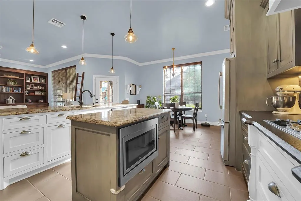 Photo 13 — 1112 Dogwood Drive, Elk City, OK 73644