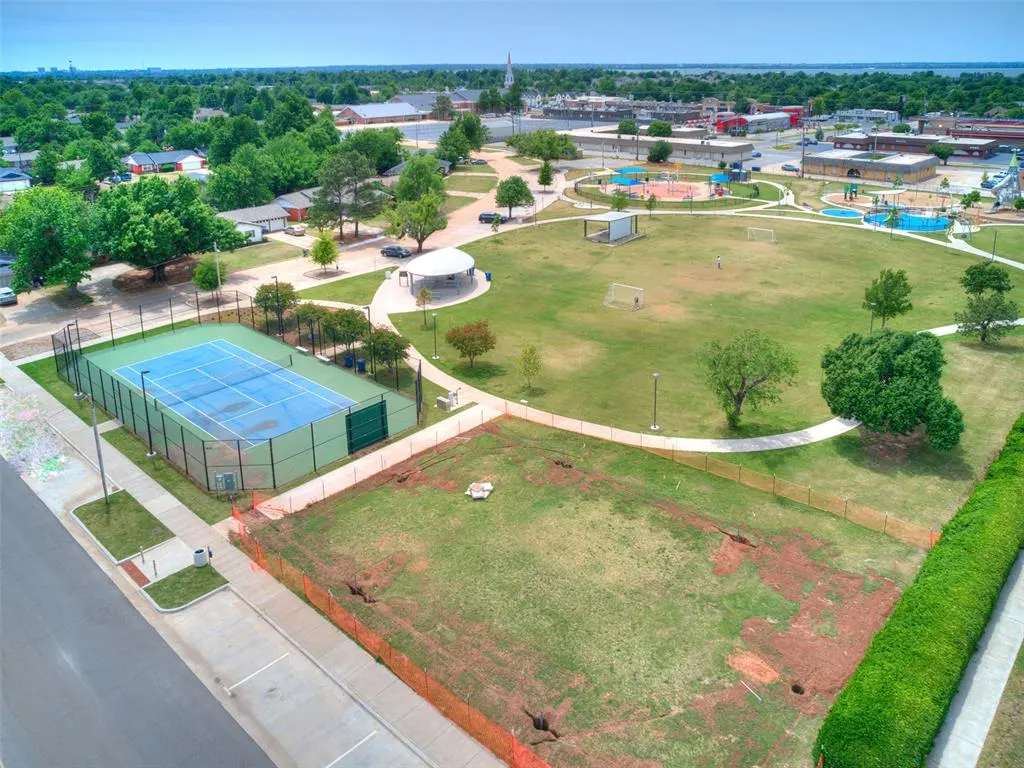 Photo 32 — 2324 NW 112th Street, Oklahoma City, OK 73120