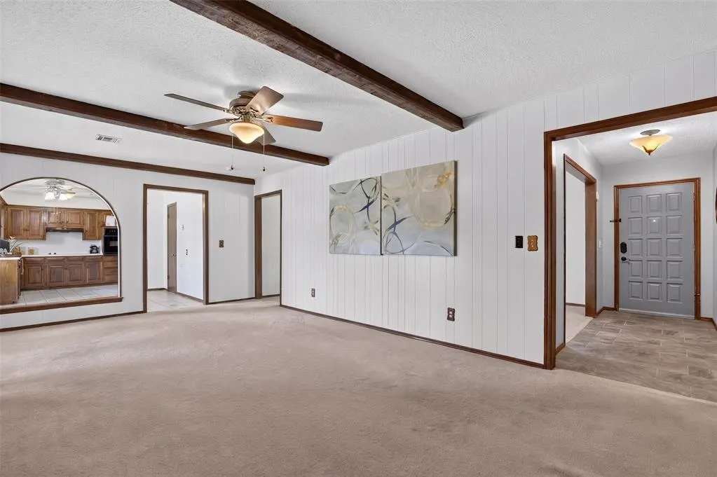 Photo 9 — 2324 NW 112th Street, Oklahoma City, OK 73120