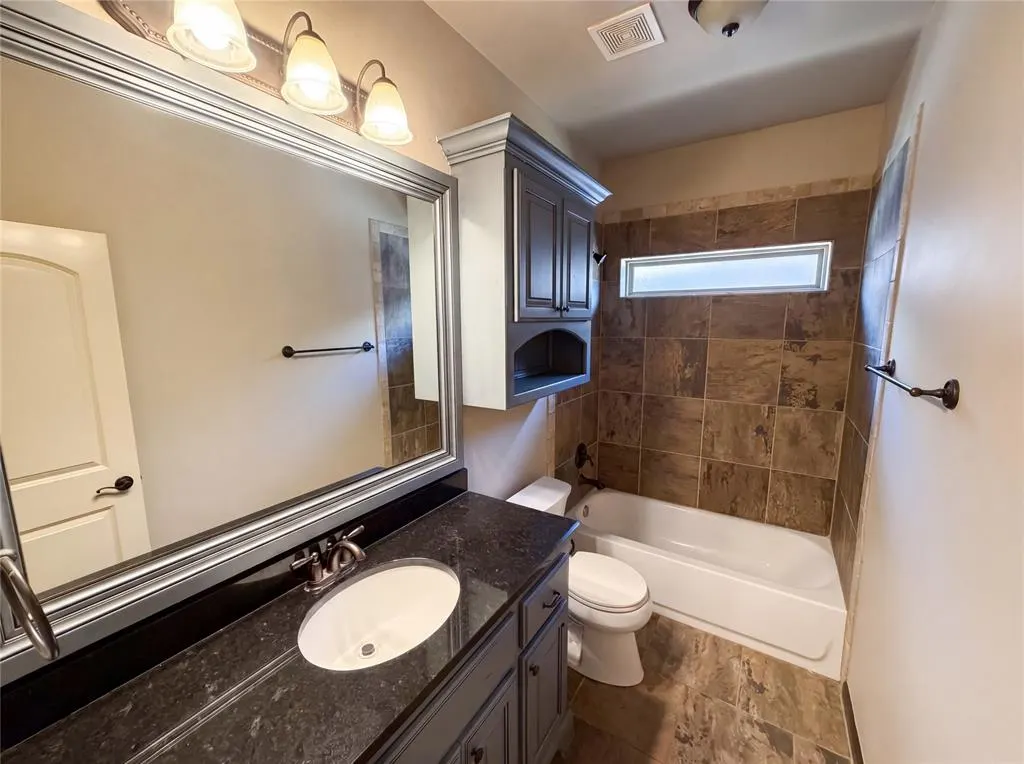 Photo 13 — 15941 Sky Run Drive, Edmond, OK 73013