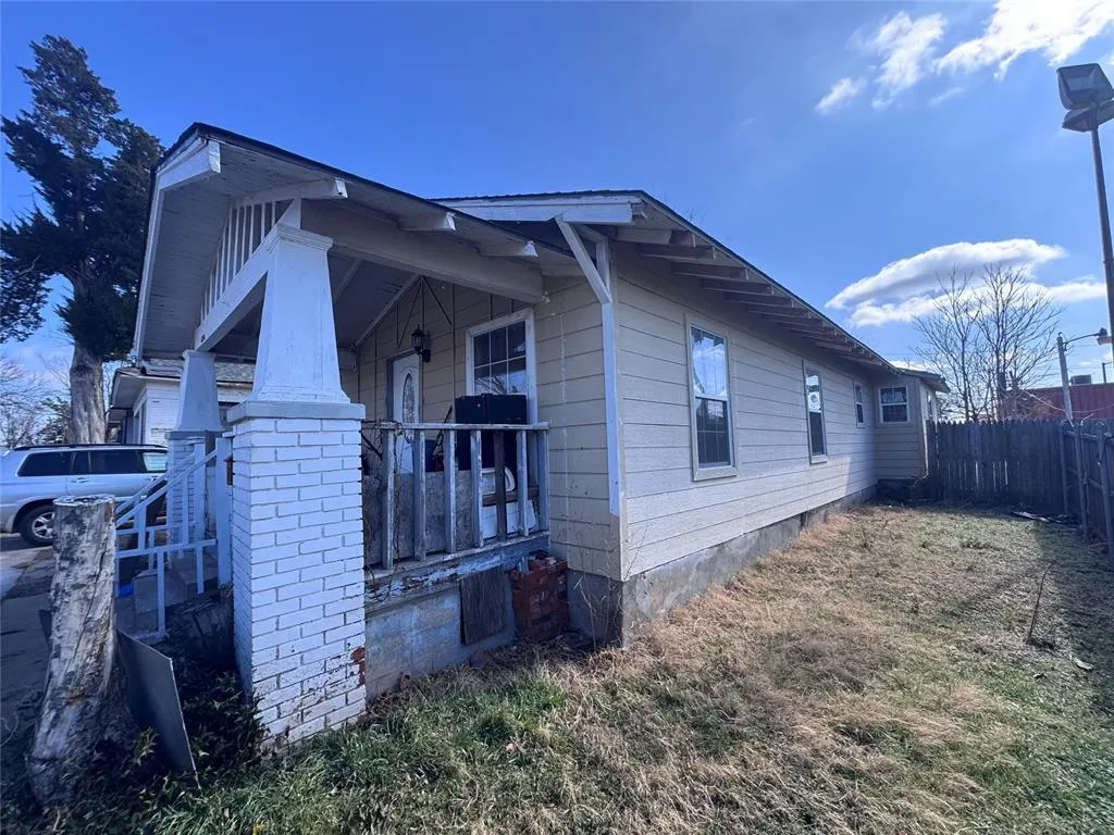 Photo 5 — 424 SW 28th Street, Oklahoma City, OK 73109