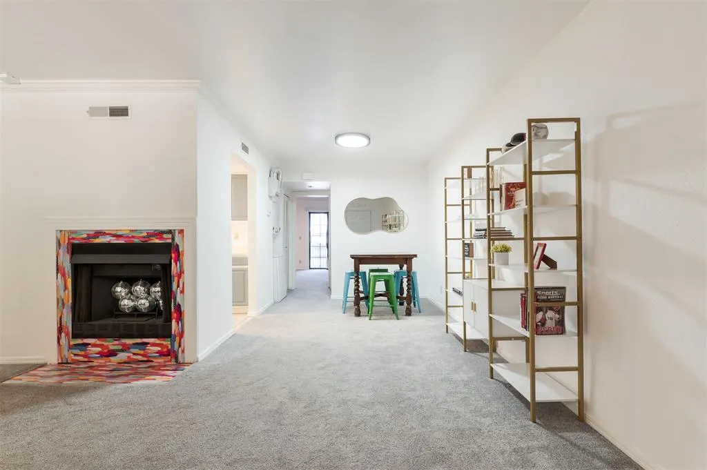 Photo 5 — 11130 Stratford Drive 319, Oklahoma City, OK 73120