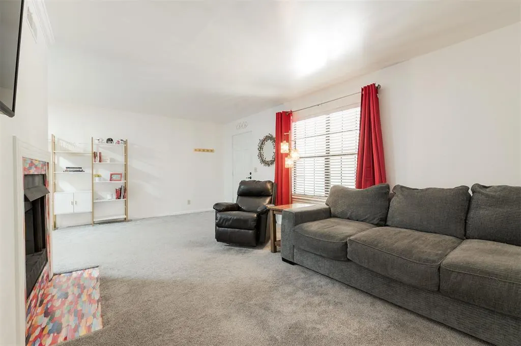 Photo 11 — 11130 Stratford Drive 319, Oklahoma City, OK 73120