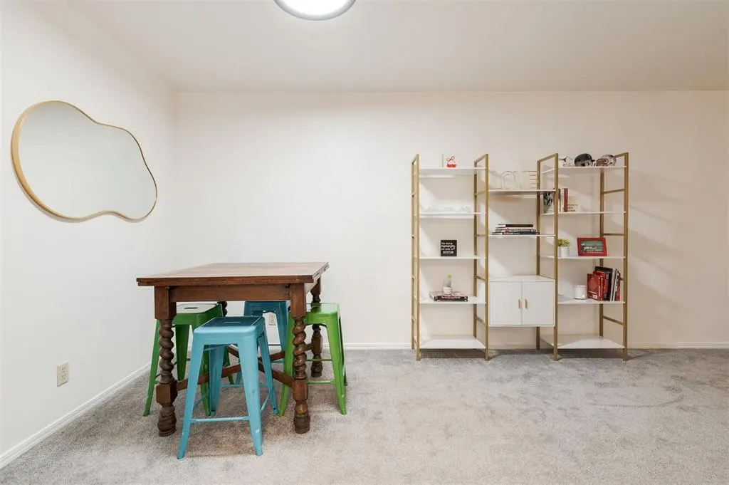 Photo 13 — 11130 Stratford Drive 319, Oklahoma City, OK 73120