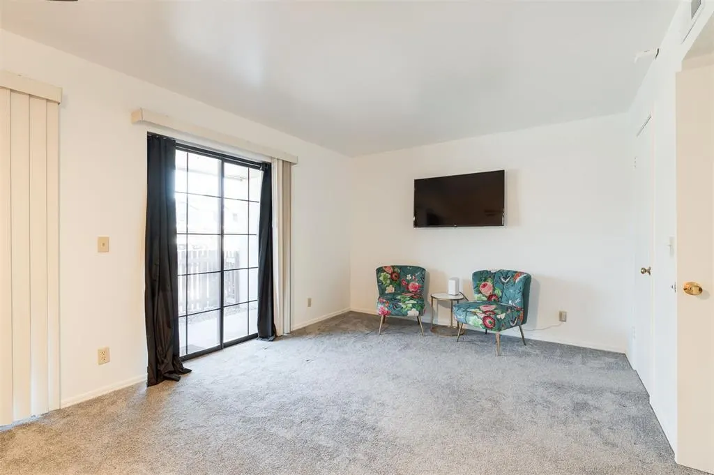 Photo 24 — 11130 Stratford Drive 319, Oklahoma City, OK 73120