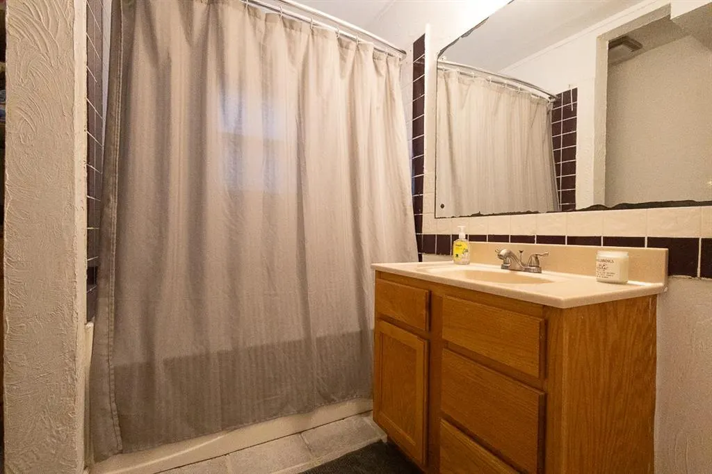 Photo 12 — 4812 N College Avenue, Bethany, OK 73008