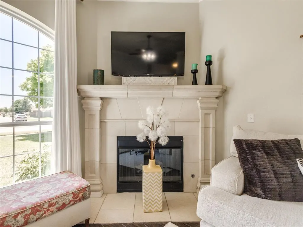 Photo 7 — 9713 SW 18th Street, Oklahoma City, OK 73128