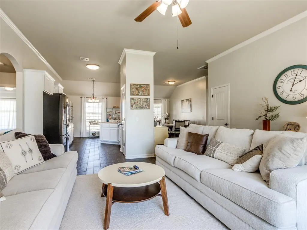 Photo 8 — 9713 SW 18th Street, Oklahoma City, OK 73128