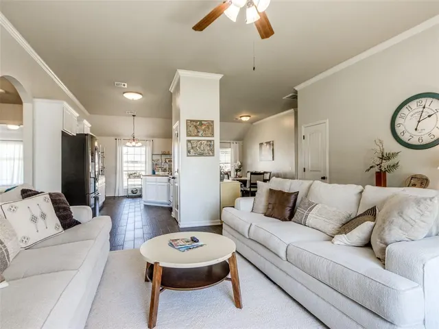 Photo 8 — 9713 SW 18th Street, Oklahoma City, OK 73128