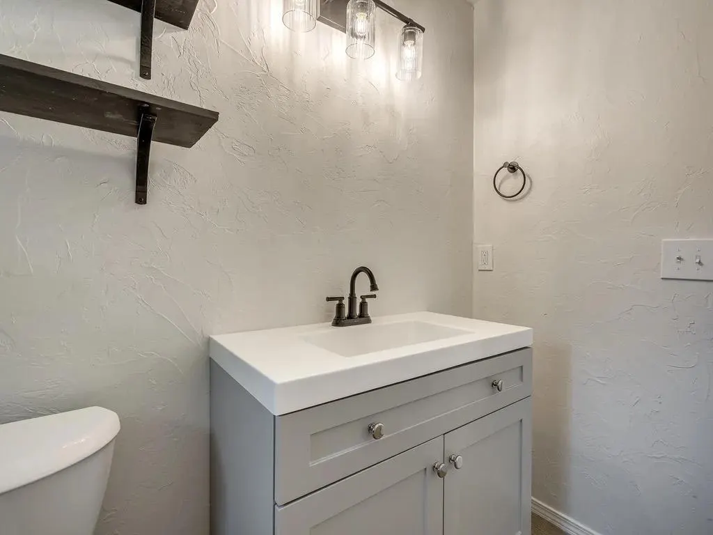 Photo 29 — 3923 SE 10th Place, Del City, OK 73115