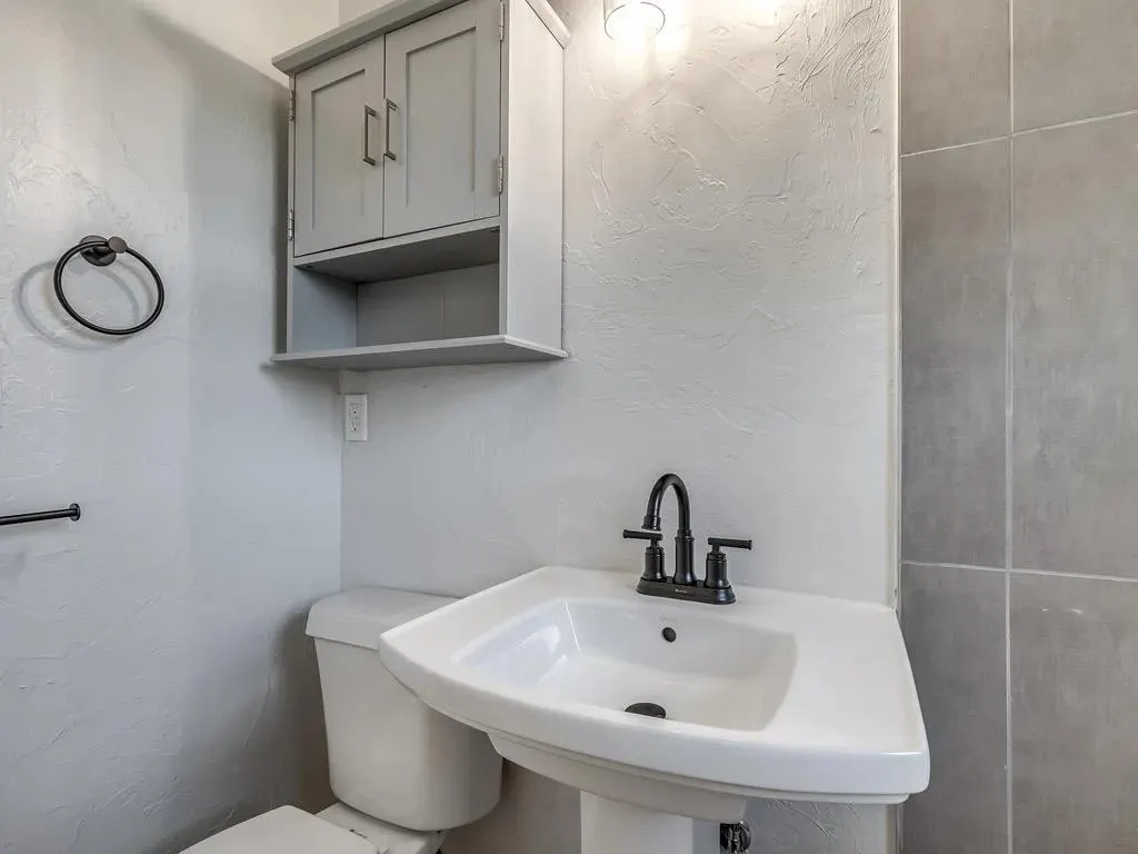 Photo 33 — 3923 SE 10th Place, Del City, OK 73115