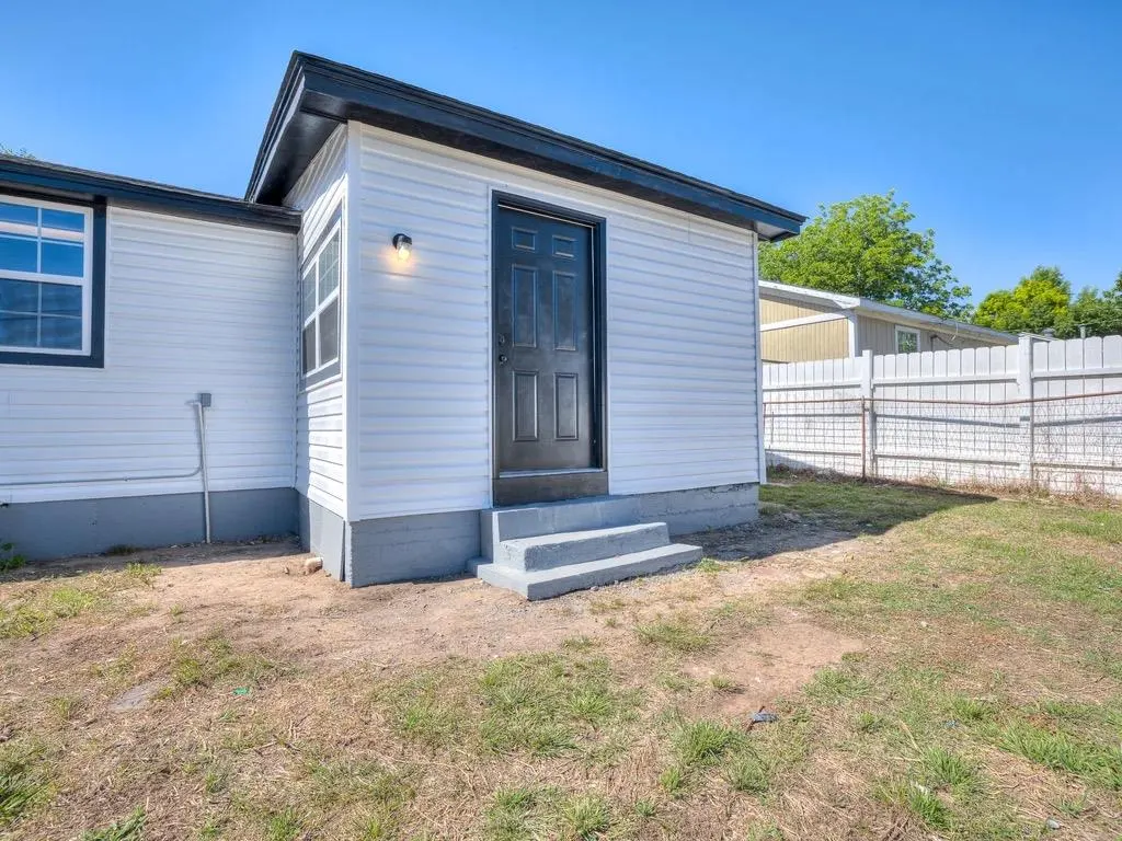 Photo 41 — 3923 SE 10th Place, Del City, OK 73115