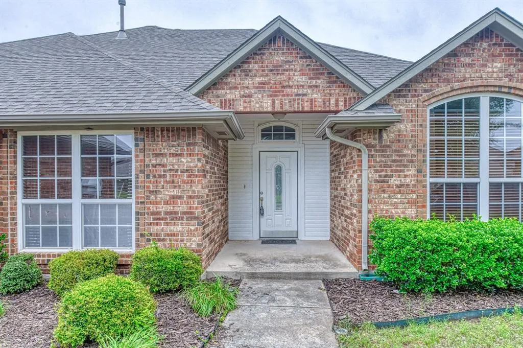 Photo 4 — 2340 Chadwick Drive, Norman, OK 73071