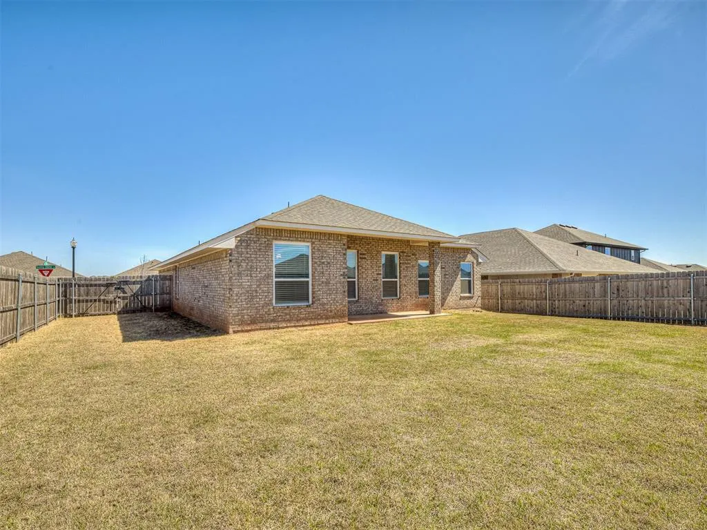Photo 34 — 18025 Sunny Stone Court, Edmond, OK 73012
