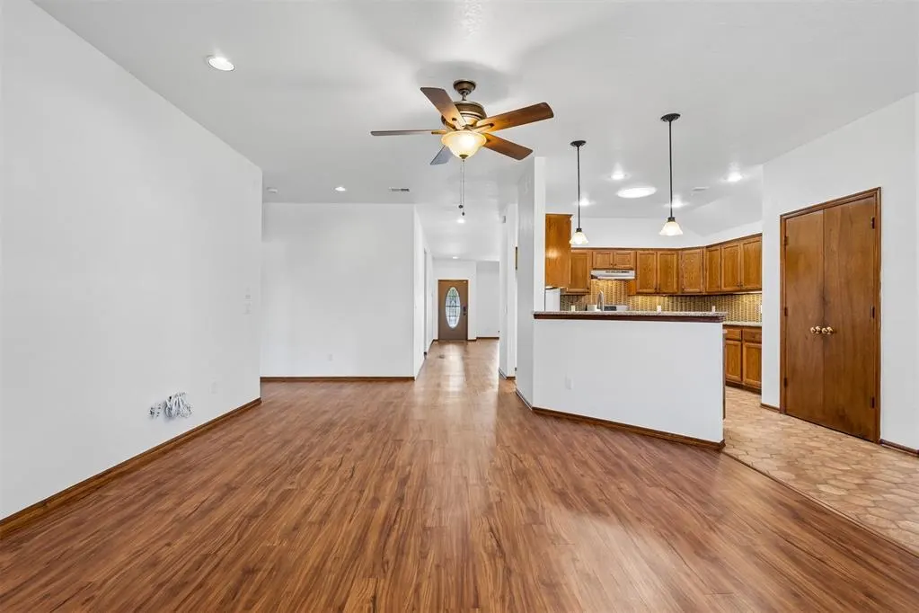 Photo 16 — 8700 Lilly Lane, Oklahoma City, OK 73135