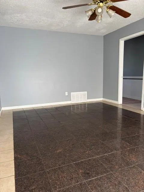 Photo 6 — 712 N Anita Drive, Oklahoma City, OK 73127