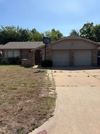 Sold home at 712 N Anita Drive