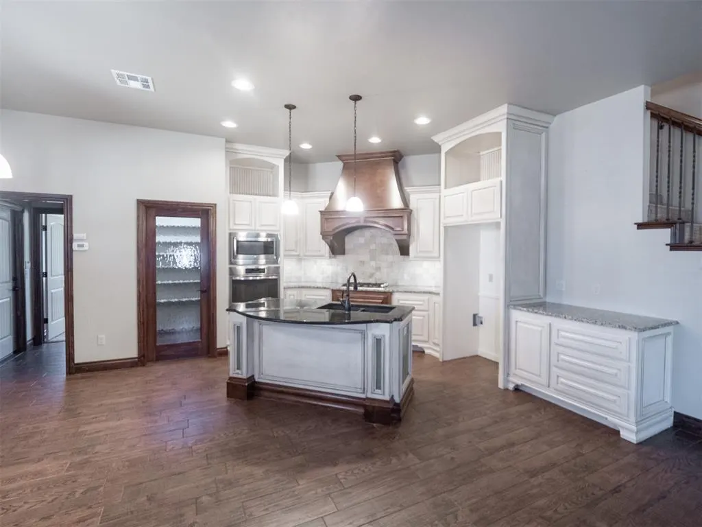 Photo 12 — 2817 Marigold Lane, Edmond, OK 73013
